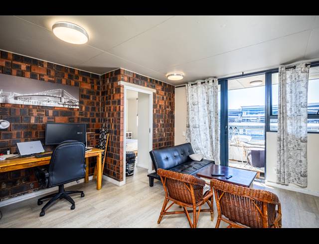 2 BEDROOM APARTMENT FOR SALE IN OBSERVATORY
